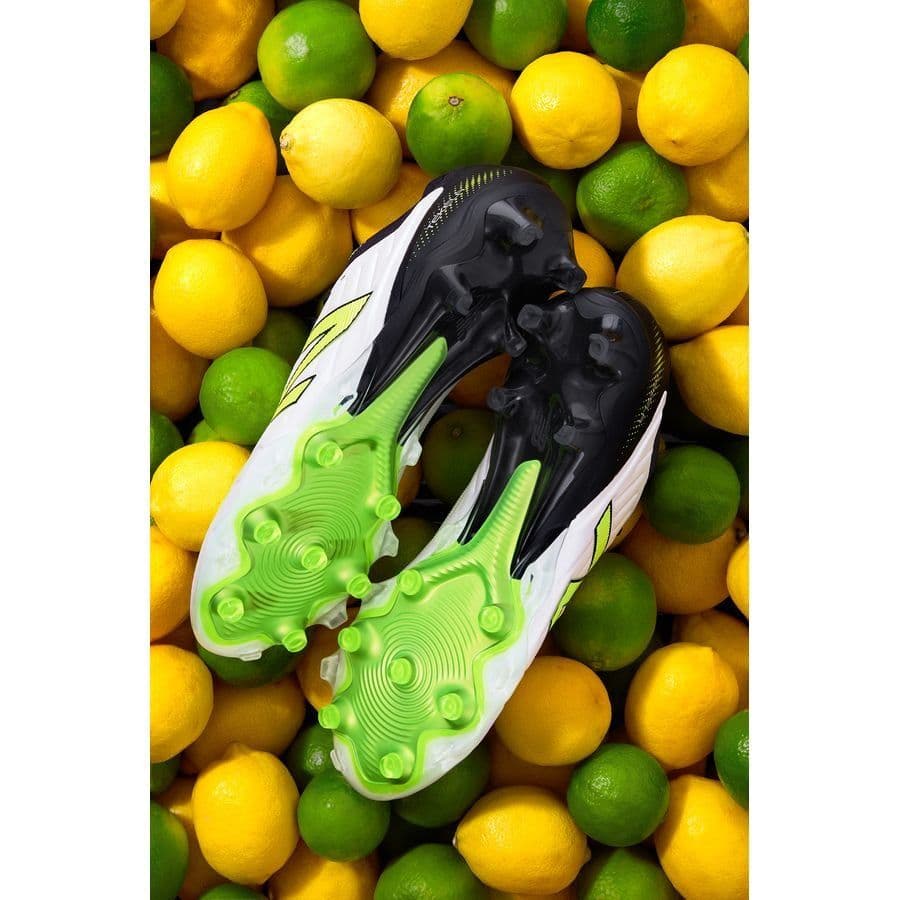 New Balance Tekela V5 Elite Low Cut FG, foto 3