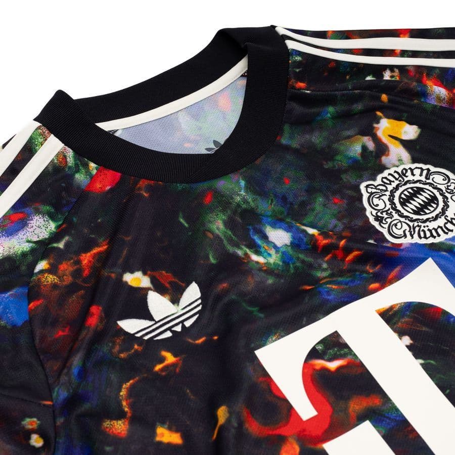 adidas Bayern München 4e Shirt Wiesn 2026/27 Kids, foto 2