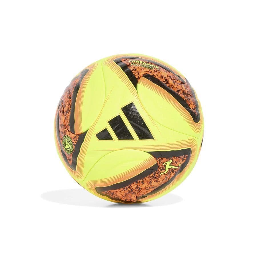 adidas Voetbal Bundesliga Torfabrik Pro Wedstrijdbal Winter, foto 2