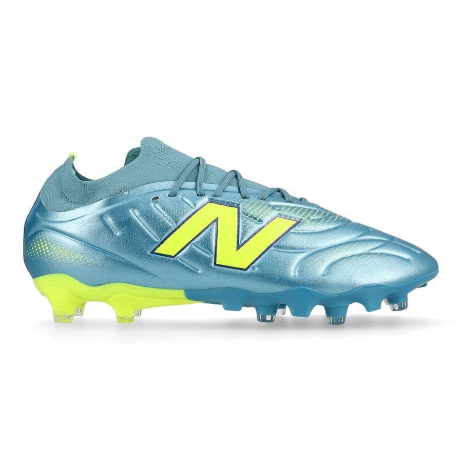 New Balance Tekela V5 Team Low Cut FG, foto 2