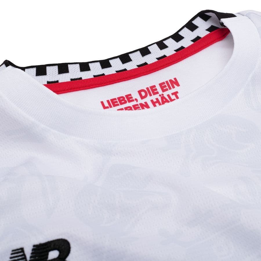 New Balance Bayer 04 Leverkusen 4e Shirt 2026-2027, foto 2
