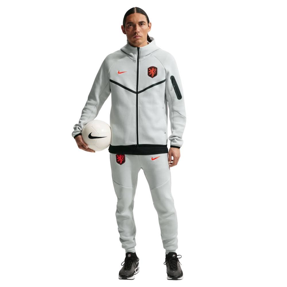 Nike Nederland Tech Fleece Trainingspak 2026-2028