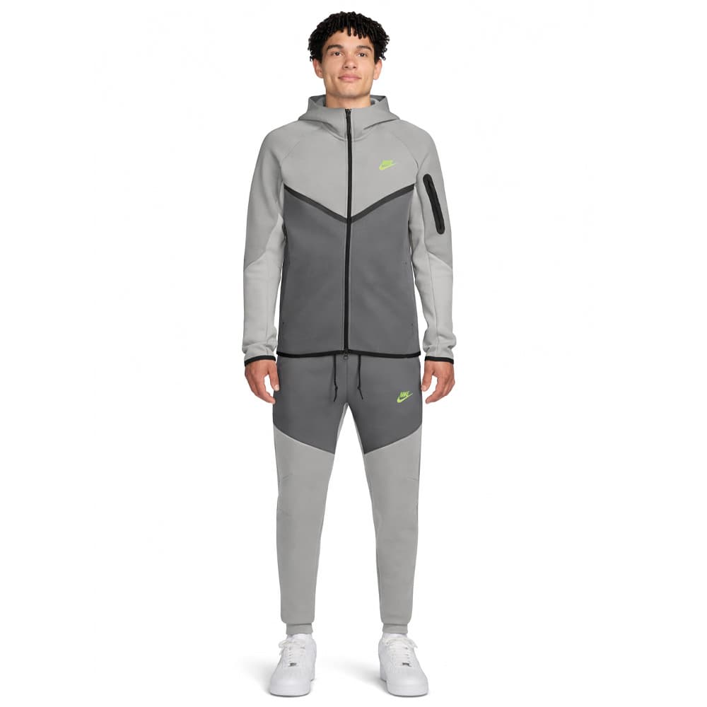 Nike Tech Fleece Sportswear Trainingspak in Grijs Donkergrijs Felgroen