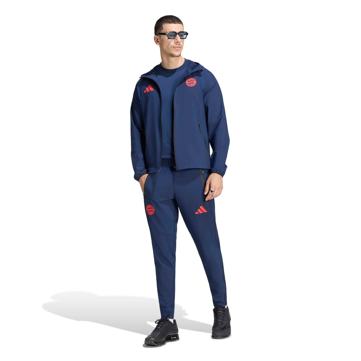 adidas Bayern München Tiro Travel Trainingspak 2026-2027